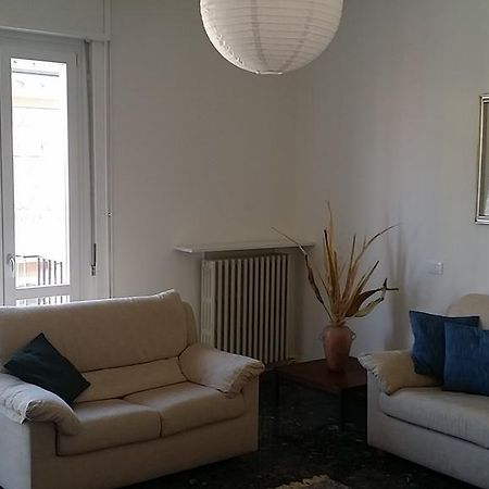 Casa Farinati 3 Apartment Verona Luaran gambar